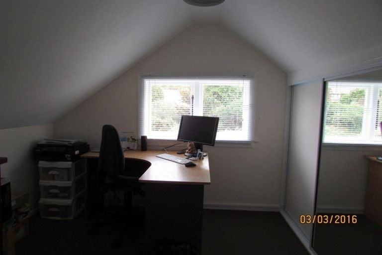 Photo of property in 3 Brenchley Road, Lyttelton, 8082