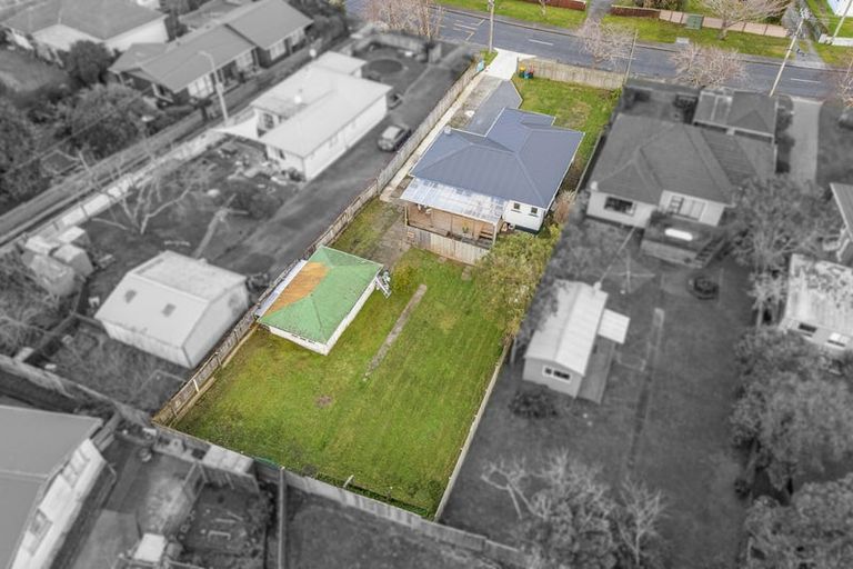 Photo of property in 95a Hine Road, Wainuiomata, 5014