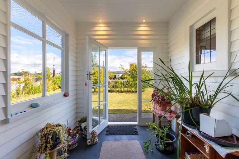 Photo of property in 4 Ranfurly Street, Dannevirke, 4930