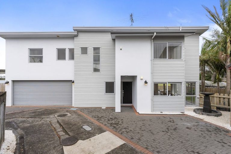 Photo of property in 17e Pakuranga Road, Pakuranga, Auckland, 2010
