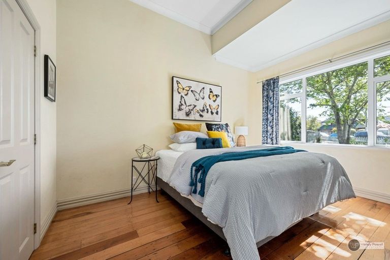 Photo of property in 156 Kings Crescent, Hutt Central, Lower Hutt, 5010