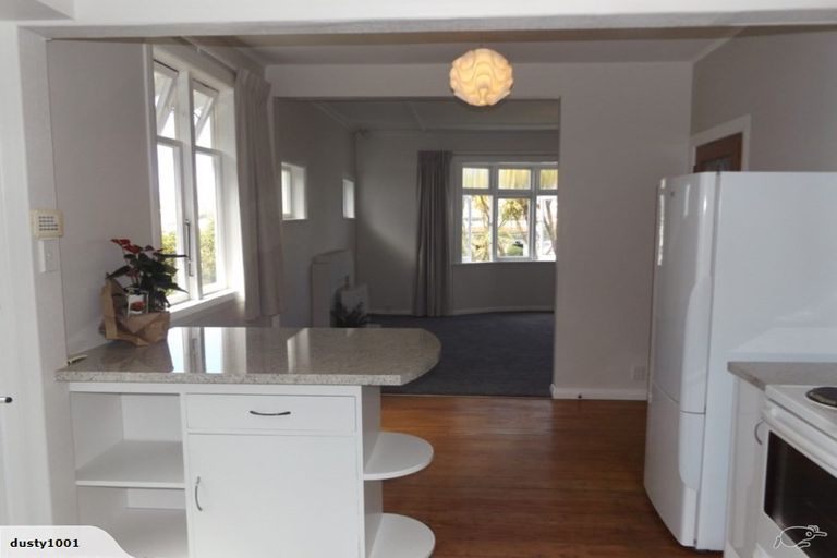 Photo of property in 14 Queens Drive, Kilbirnie, Wellington, 6022