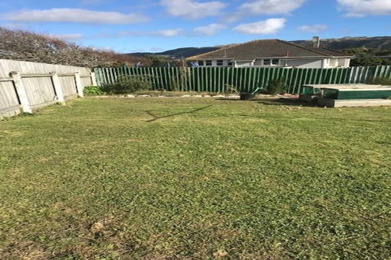 Photo of property in 80 Mckillop Street, Ranui, Porirua, 5024