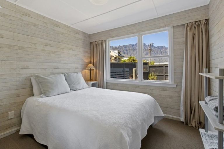 Photo of property in 22 Lake Avenue, Frankton, Queenstown, 9300