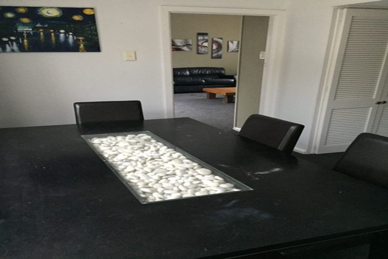 Photo of property in 369 Marine Parade, New Brighton, Christchurch, 8061