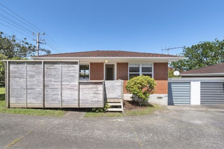 Photo of property in 1/15 Northboro Road, Hauraki, Auckland, 0622