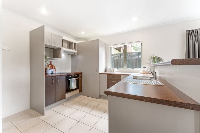 Photo of property in 21 Midshipman Court, Gulf Harbour, Whangaparaoa, 0930