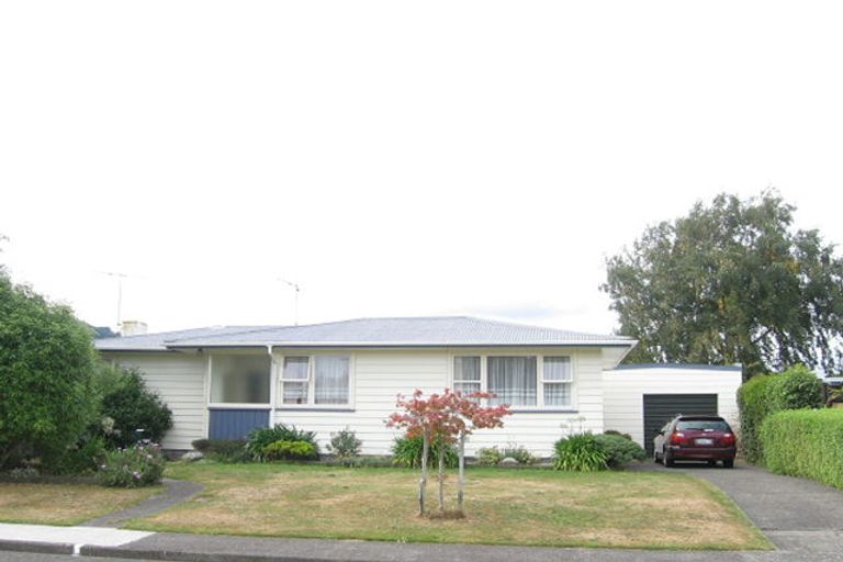 Photo of property in 52 Kiwi Street, Heretaunga, Upper Hutt, 5018