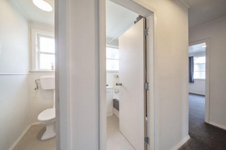 Photo of property in 279 South Road, Hawera, 4610