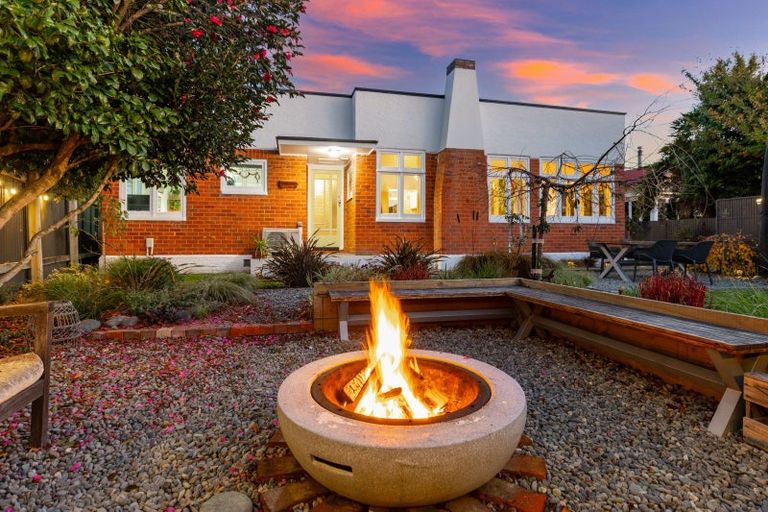 Photo of property in 11 Dillon Street, Blenheim, 7201