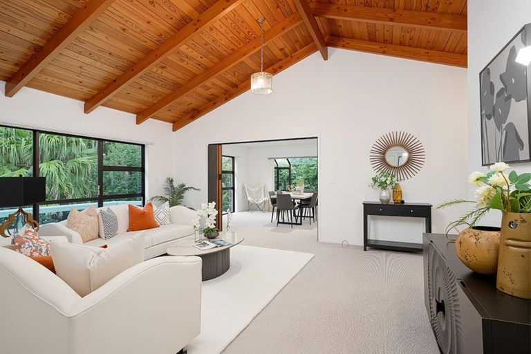 Photo of property in 4 Rhinevale Close, Henderson, Auckland, 0612