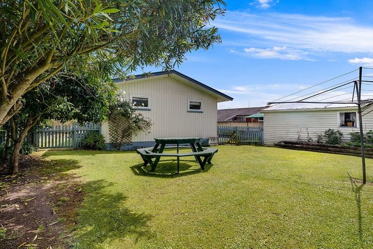 Photo of property in 49 Vernall Street, Nawton, Hamilton, 3200