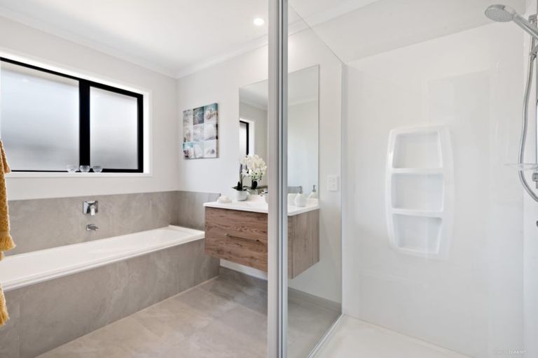 Photo of property in 12 Peter Bourne Drive, Pokeno, 2402