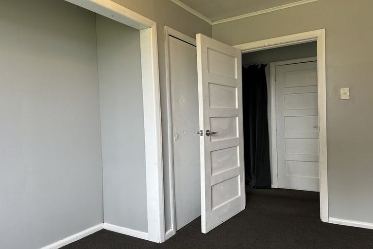 Photo of property in 16 Mawhera Street, Dobson, Greymouth, 7805