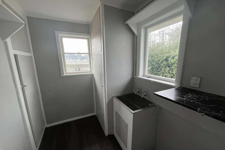 Photo of property in 15 Maire Street, Levin, 5510