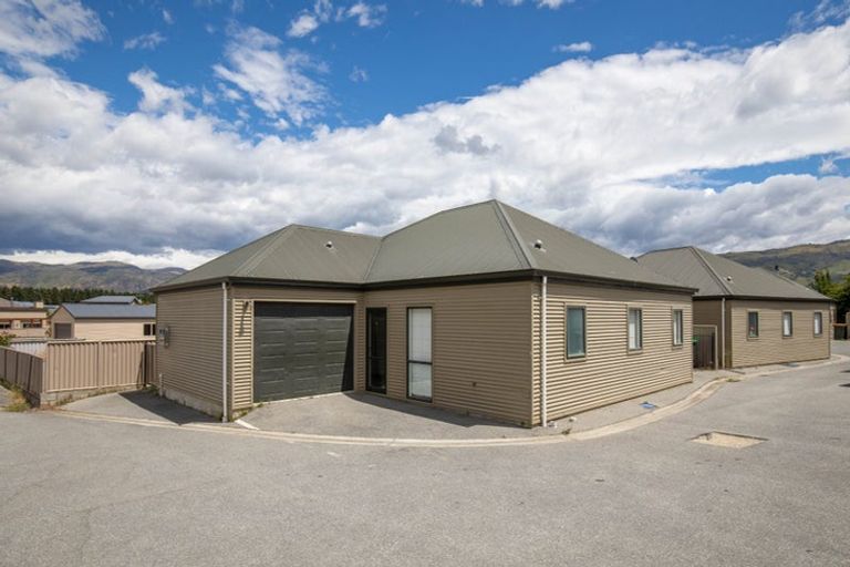 Photo of property in 8a Mckellar Court, Cromwell, 9310