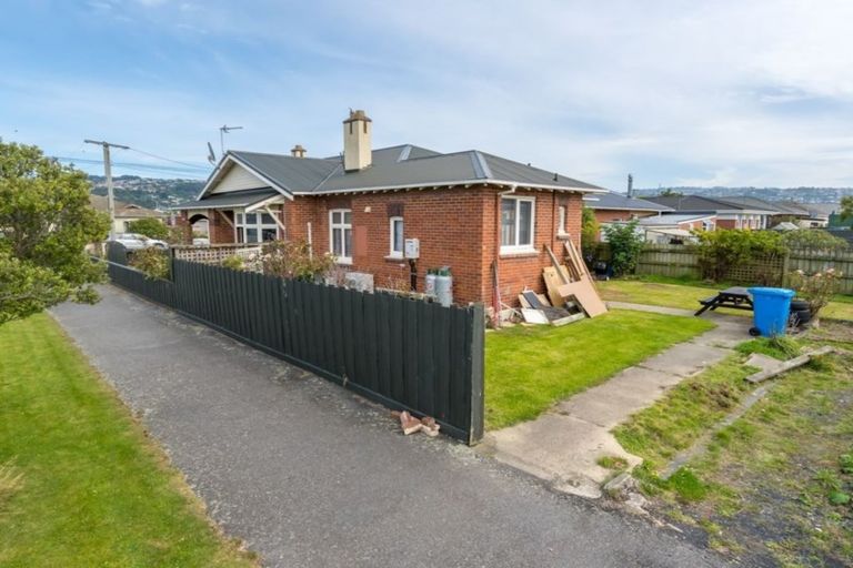 Photo of property in 33 Moreau Street, Saint Kilda, Dunedin, 9012