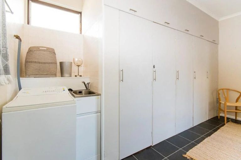 Photo of property in 81 The Esplanade, Westshore, Napier, 4110