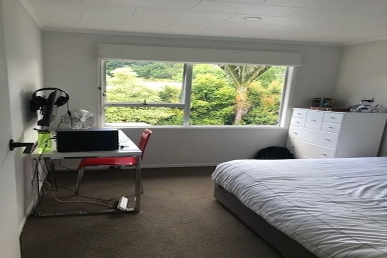 Photo of property in 77 Brian Crescent, Stanmore Bay, Whangaparaoa, 0932