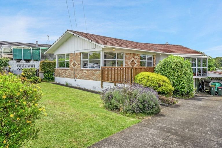 Photo of property in 59 Hutchinsons Road, Bucklands Beach, Auckland, 2014