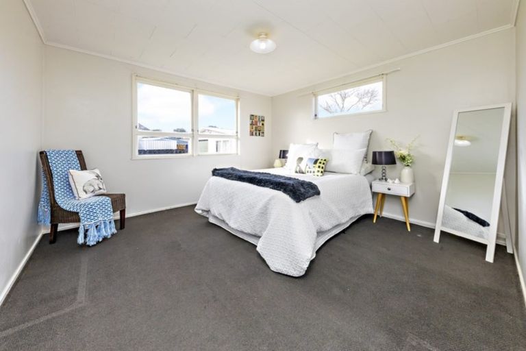 Photo of property in 151 Chichester Drive, Rosehill, Papakura, 2113