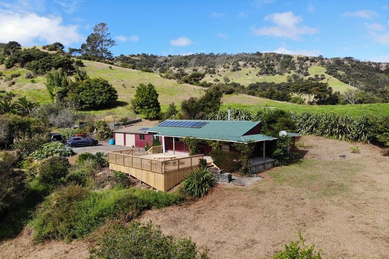 Photo of property in 2762 Kaipara Coast Highway, Glorit, Warkworth, 0984