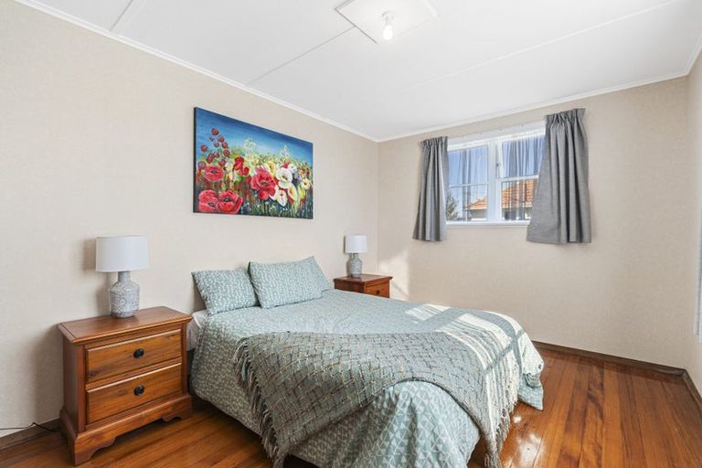 Photo of property in 38-40 Parris Street, Waitara, 4320