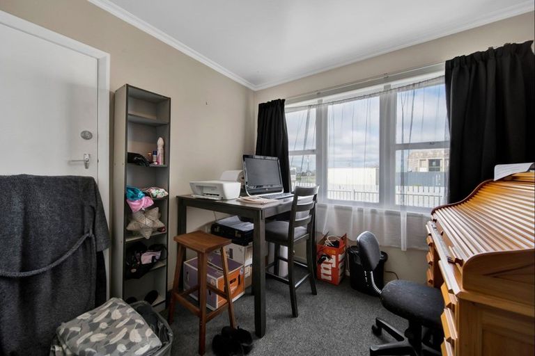 Photo of property in 7 Broadway, Stratford, 4332