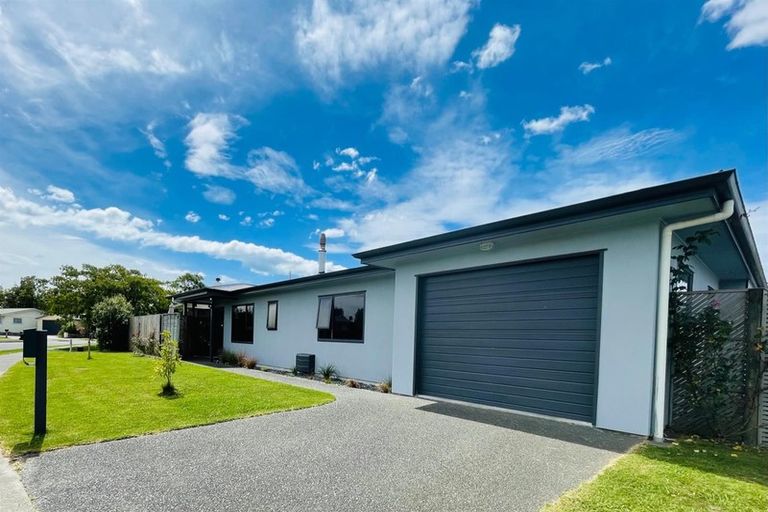 Photo of property in 5 Magdalen Crescent, Pirimai, Napier, 4112