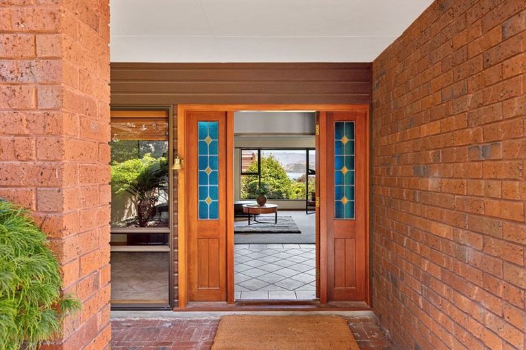 Photo of property in 1 Roto Place, Wanaka, 9305