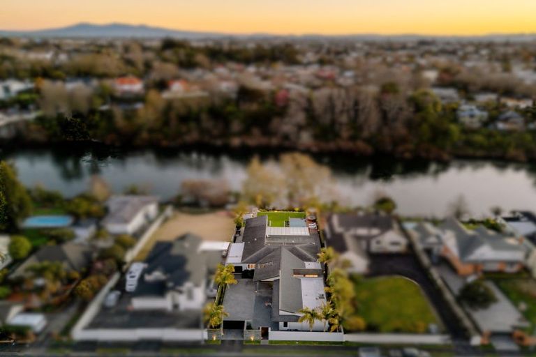 Photo of property in 553 River Road, Fairfield, Hamilton, 3214