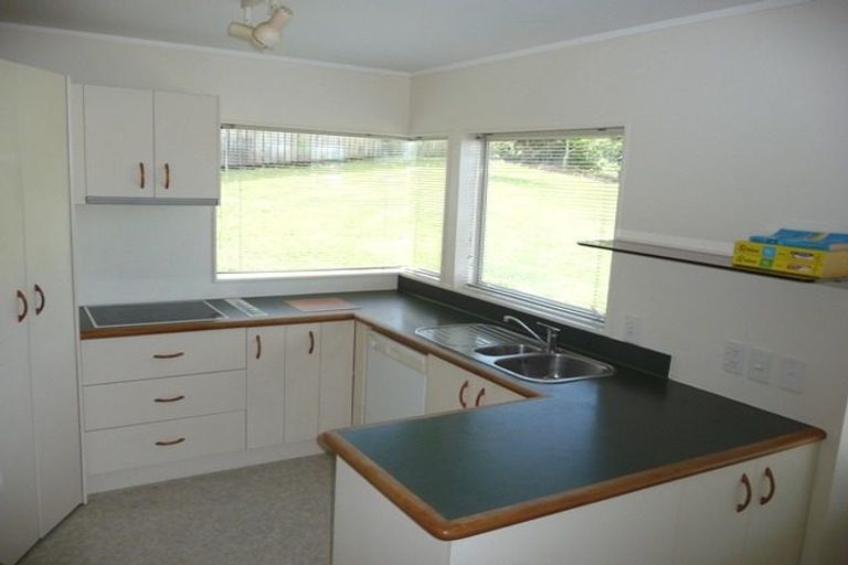 Photo of property in 14 Ellenbury Place, Stanmore Bay, Whangaparaoa, 0932