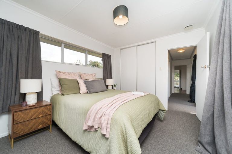 Photo of property in 22 Erin Street, Hokowhitu, Palmerston North, 4410