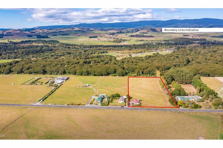Photo of property in 66 Clifden Highway, Tuatapere, 9691