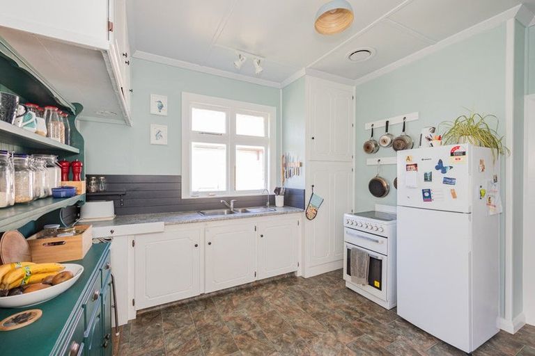 Photo of property in 30 Weaver Street, Oamaru North, Oamaru, 9400