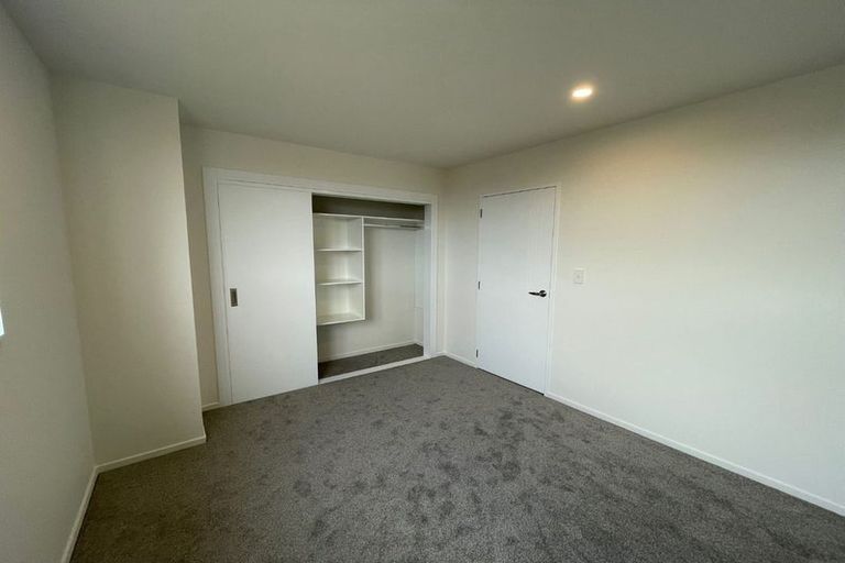 Photo of property in 6a Poruru Close, Papakura, 2110