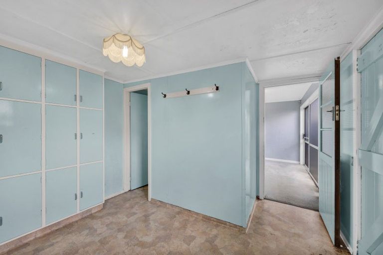Photo of property in 23 Hinau Street, Inglewood, 4330