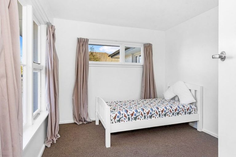 Photo of property in 422 Bower Avenue, Parklands, Christchurch, 8083