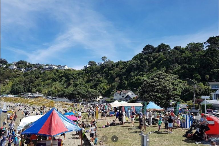 Photo of property in 93 Townsend Road, Miramar, Wellington, 6022