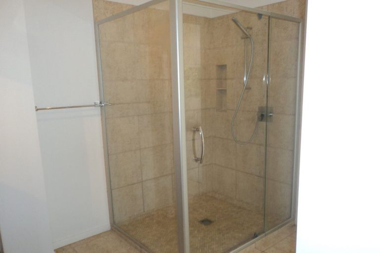 Photo of property in 25 Maxwelton Drive, Mairangi Bay, Auckland, 0630