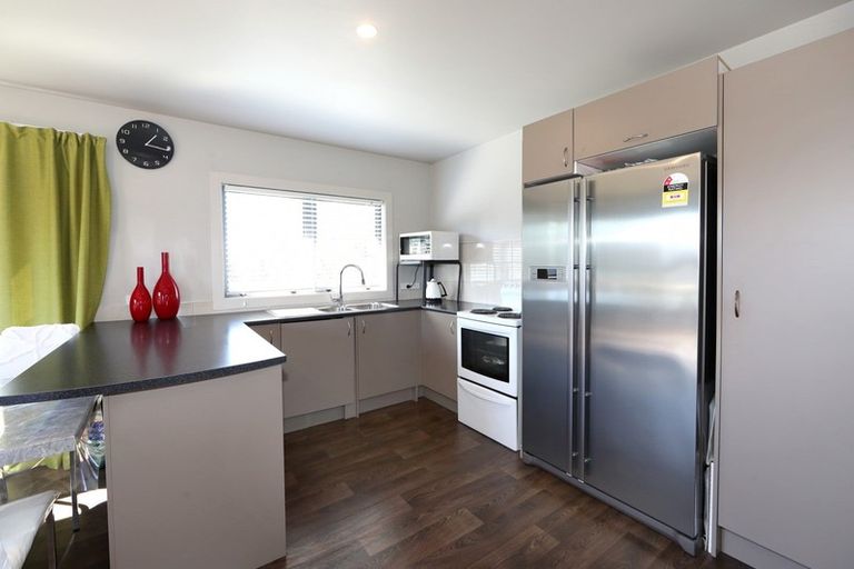 Photo of property in 16 Arklow Place, Flaxmere, Hastings, 4120