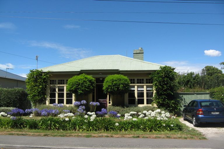 Photo of property in 10 Sheppard Place, St Albans, Christchurch, 8014