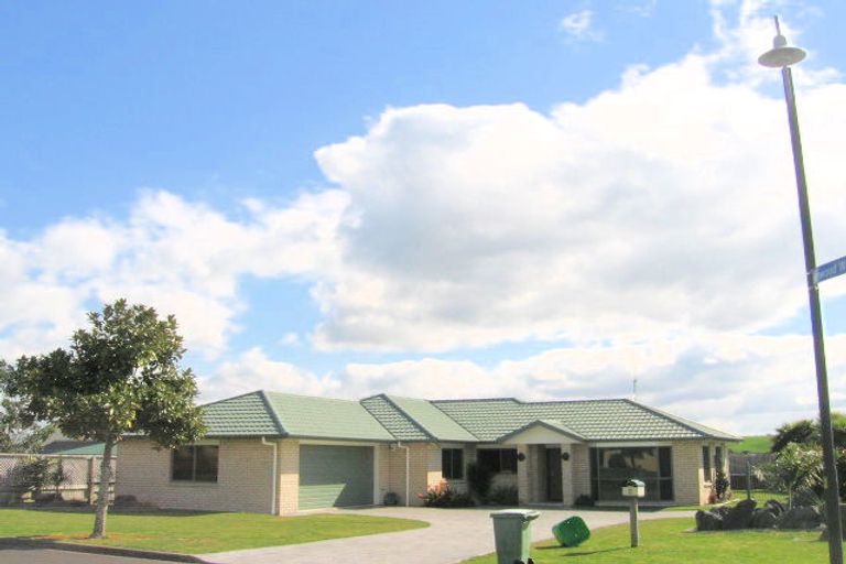 Photo of property in 5 Elderton Avenue, Pyes Pa, Tauranga, 3112