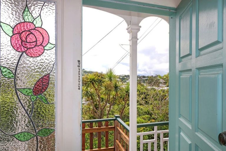 Photo of property in 33 Nottingham Street, Karori, Wellington, 6012