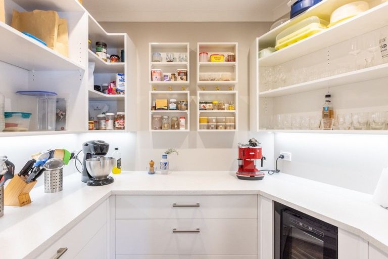 Photo of property in 3 Pinotage Drive, Greenmeadows, Napier, 4112