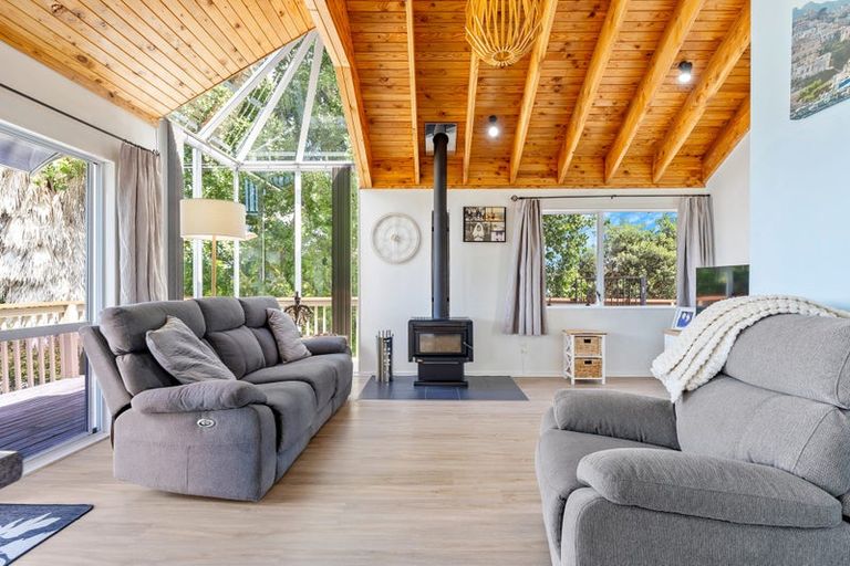 Photo of property in 12 Castaway Place, Gulf Harbour, Whangaparaoa, 0930