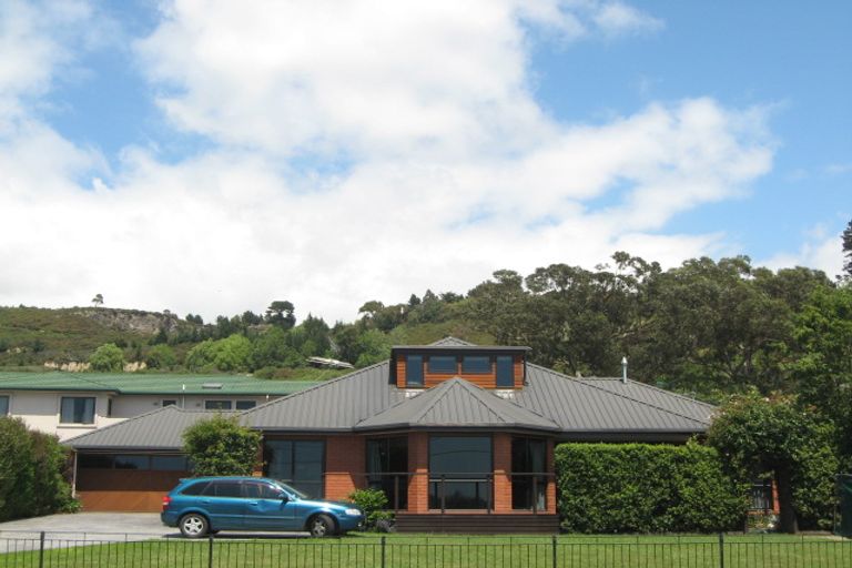 Photo of property in 411 Port Hills Road, Hillsborough, Christchurch, 8022