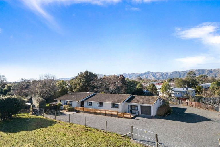 Photo of property in 1 Graham Street, Shannon, 4821