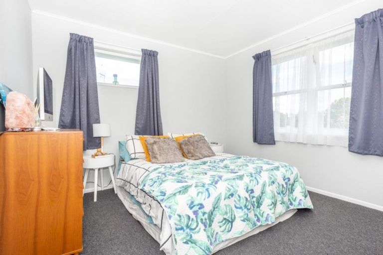 Photo of property in 17 Ropata Street, Kaiti, Gisborne, 4010