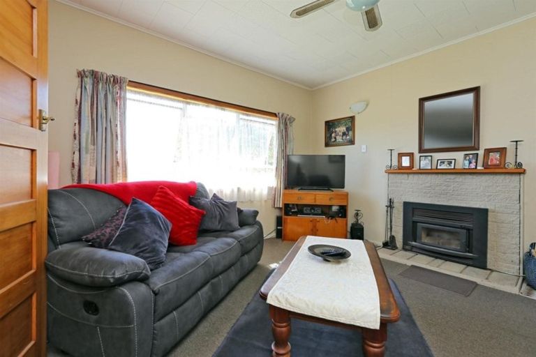 Photo of property in 605 Grove Road, Mayfair, Hastings, 4122